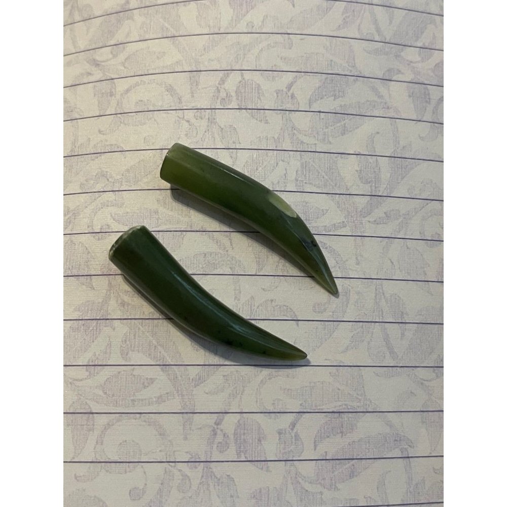 Vintage Genuine‎ jade tusk Pendant pack FM9